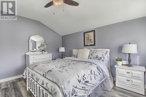 37 Burgby Avenue, Brampton, ON - Indoor Photo Showing Bedroom