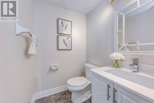 7403 Magistrate Terrace, Mississauga, ON - Indoor Photo Showing Bathroom