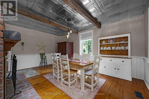 5955 Third Line, Erin, ON - Indoor Photo Showing Dining Room