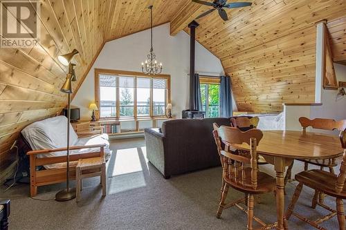 322 Cosby Subdivision Road, Mindemoya, ON - Indoor Photo Showing Dining Room