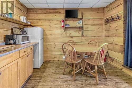 322 Cosby Subdivision Road, Mindemoya, ON - Indoor Photo Showing Other Room