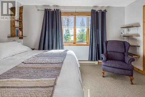 322 Cosby Subdivision Road, Mindemoya, ON - Indoor Photo Showing Bedroom