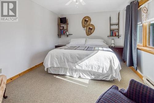 322 Cosby Subdivision Road, Mindemoya, ON - Indoor Photo Showing Bedroom