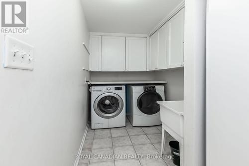 27 Whitehouse Crescent, Brampton, ON - Indoor Photo Showing Laundry Room