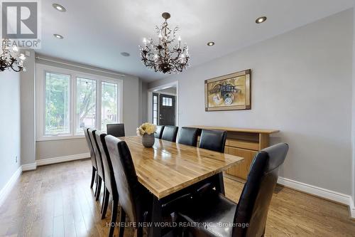 33 Beatty Crescent S, Aurora, ON - Indoor Photo Showing Dining Room