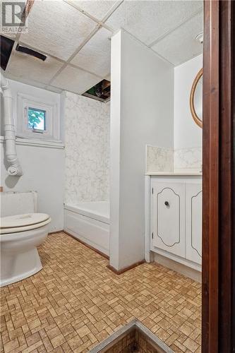 10406 Route 134, Saint-Louis-De-Kent, NB - Indoor Photo Showing Bathroom