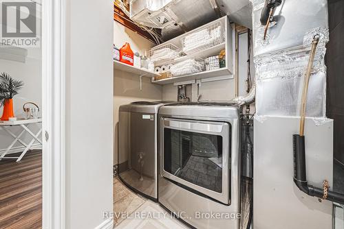 1875 Stevington Crescent, Mississauga, ON - Indoor Photo Showing Laundry Room