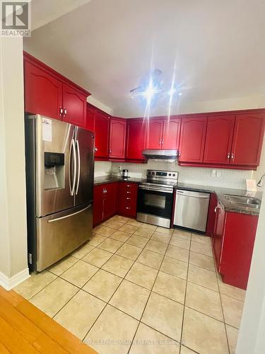 Upper - 6498 Kingston Road, Toronto (Highland Creek), ON - Indoor Photo Showing Kitchen