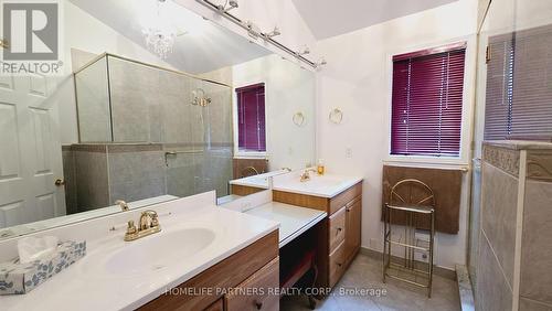 590 Duclos Point Road, Georgina, ON - Indoor Photo Showing Bathroom