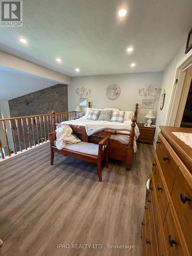 3 Davy Point Circle, Georgina, ON - Indoor Photo Showing Bedroom