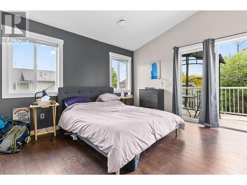 853 Wilson Avenue, Kelowna, BC - Indoor Photo Showing Bedroom