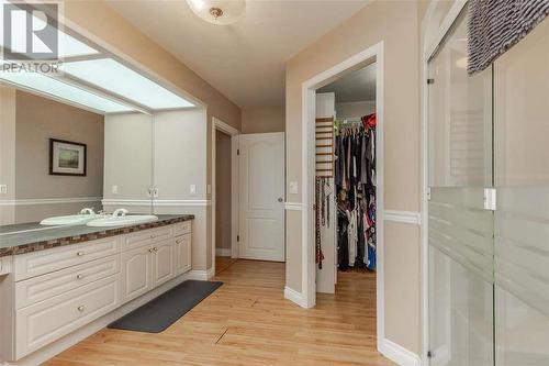 800 Montigny Road, West Kelowna, BC - Indoor Photo Showing Bathroom