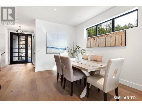 9201 Okanagan Centre Road W Unit# 10, Lake Country, BC - Indoor Photo Showing Dining Room