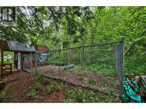 1244 Lee Creek Drive, Lee Creek, BC - Outdoor