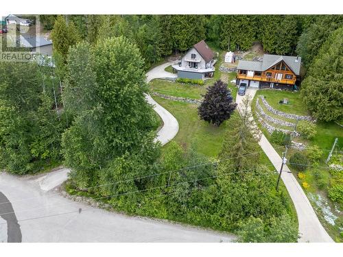 1244 Lee Creek Drive, Lee Creek, BC - Outdoor