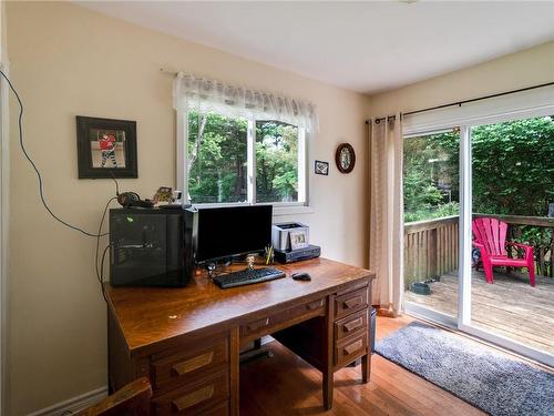 148 Toronto Street, Bracebridge, ON - Indoor Photo Showing Office