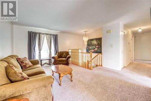 751 Sycamore Drive, Sarnia, ON - Indoor Photo Showing Living Room