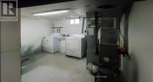 55 Sherwood Avenue, Kitchener, ON - Indoor Photo Showing Laundry Room