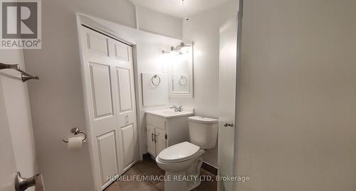 55 Sherwood Avenue, Kitchener, ON - Indoor Photo Showing Bathroom