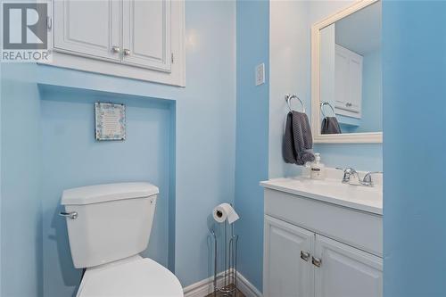 1346 Ascot Circle, Sarnia, ON - Indoor Photo Showing Bathroom