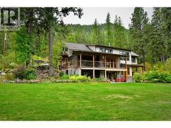 2660 SHOREACRES-GOOSE CREEK Road  Shoreacres, BC V1N 4P4