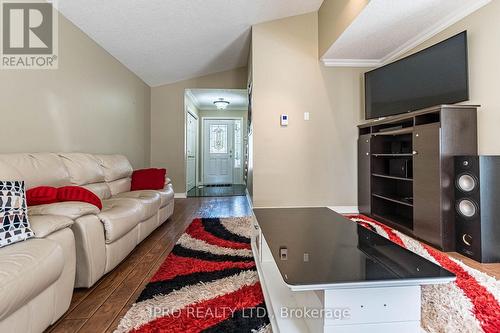 94 Queen Charlotte Crescent, Kitchener, ON - Indoor