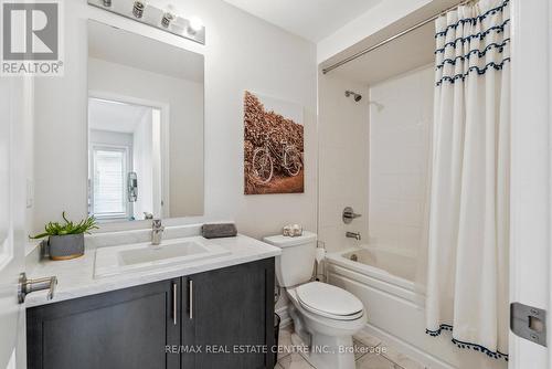 337 Atkinson Street, Clearview (Stayner), ON - Indoor Photo Showing Bathroom