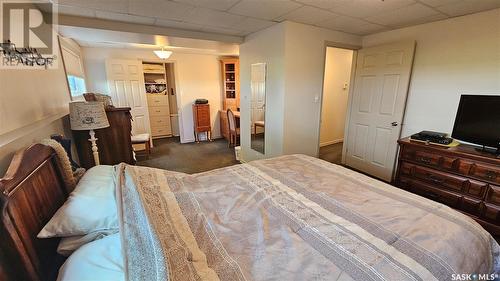 503 Reid Crescent, Swift Current, SK - Indoor Photo Showing Bedroom