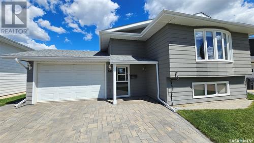 503 Reid Crescent, Swift Current, SK - Outdoor