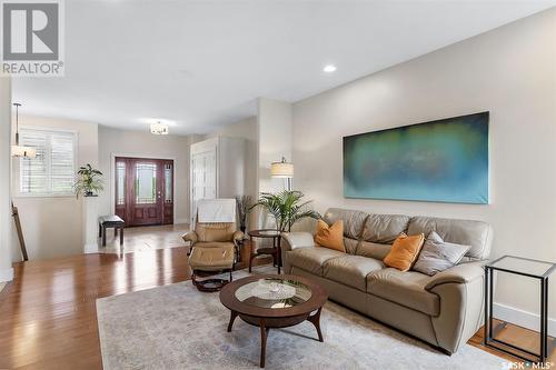 115 Mission Ridge Road, Aberdeen Rm No. 373, SK - Indoor Photo Showing Living Room