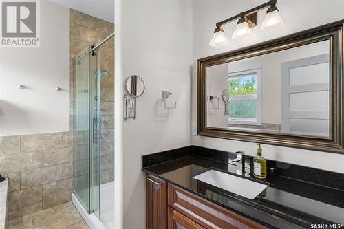 115 Mission Ridge Road, Aberdeen Rm No. 373, SK - Indoor Photo Showing Bathroom