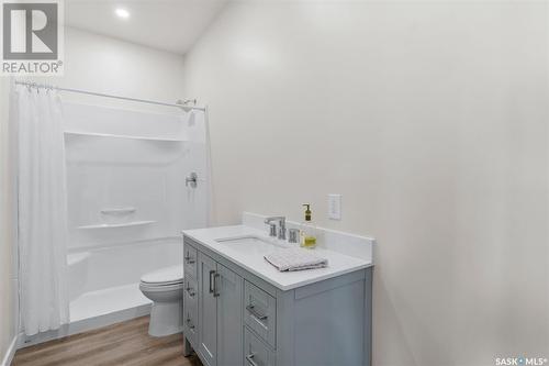 115 Mission Ridge Road, Aberdeen Rm No. 373, SK - Indoor Photo Showing Bathroom