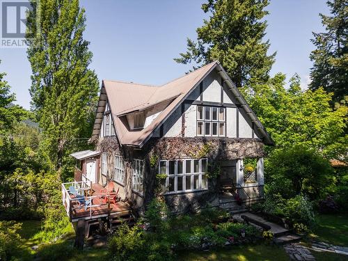 1107 Robertson  Avenue, Nelson, BC - Outdoor