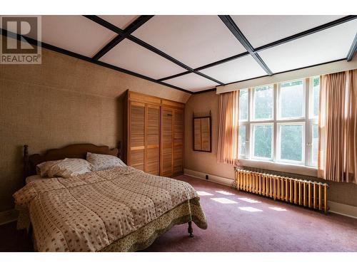 1107 Robertson  Avenue, Nelson, BC - Indoor Photo Showing Bedroom