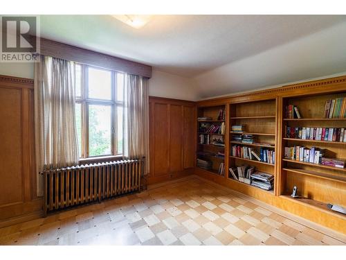 1107 Robertson  Avenue, Nelson, BC - Indoor Photo Showing Other Room