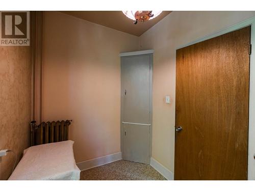 1107 Robertson  Avenue, Nelson, BC - Indoor Photo Showing Other Room