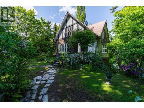 1107 Robertson  Avenue, Nelson, BC - Outdoor