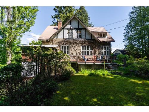 1107 Robertson  Avenue, Nelson, BC - Outdoor