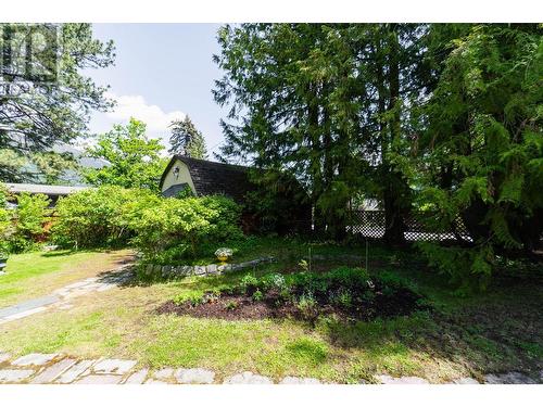 1107 Robertson  Avenue, Nelson, BC - Outdoor