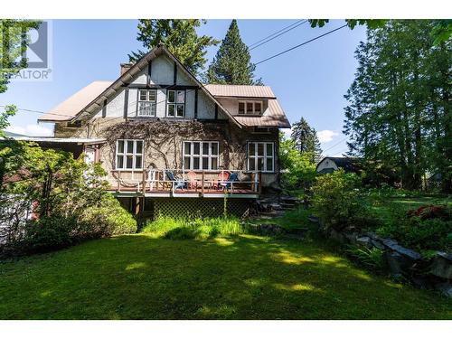 1107 Robertson  Avenue, Nelson, BC - Outdoor