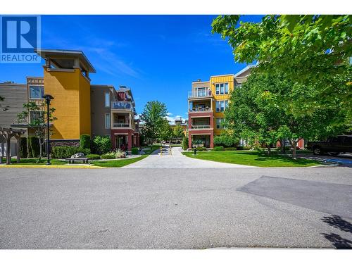 7343 Okanagan Landing Road Unit# 1218, Vernon, BC - Outdoor With Facade