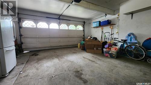 456 Habkirk Drive, Regina, SK - Indoor Photo Showing Garage