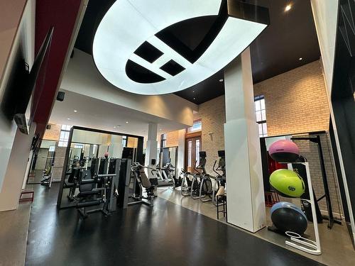 Salle d'exercice - 403-1188 Rue St-Antoine O., Montréal (Ville-Marie), QC - Indoor Photo Showing Gym Room