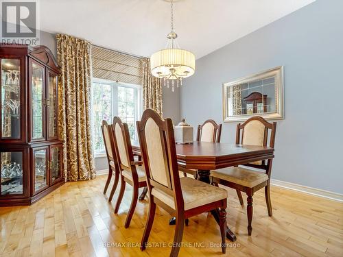 15 Trillium Terrace, Halton Hills, ON - Indoor Photo Showing Dining Room