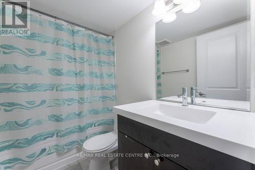 2 - 167 William Duncan Road, Toronto, ON - Indoor Photo Showing Bathroom