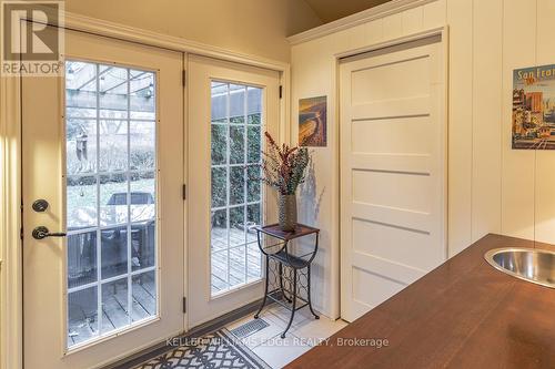 113 Dufferin Avenue, Brantford, ON - Indoor Photo Showing Other Room