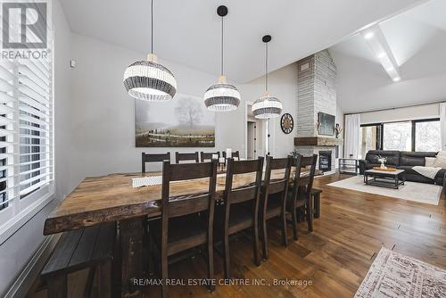 11 Cockshutt Road, Brant, ON - Indoor Photo Showing Dining Room