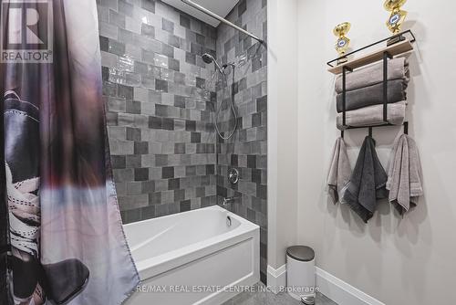 11 Cockshutt Road, Brant, ON - Indoor Photo Showing Bathroom