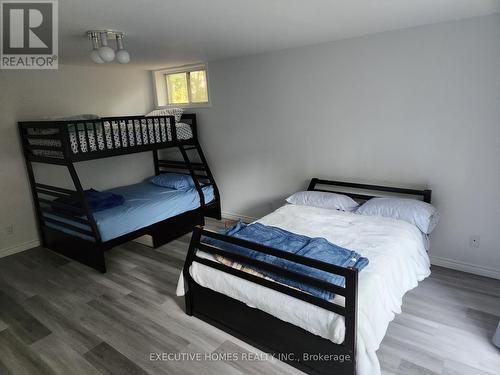 428 Beaumont Drive, Bracebridge, ON - Indoor Photo Showing Bedroom