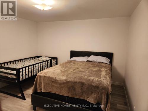 428 Beaumont Drive, Bracebridge, ON - Indoor Photo Showing Bedroom